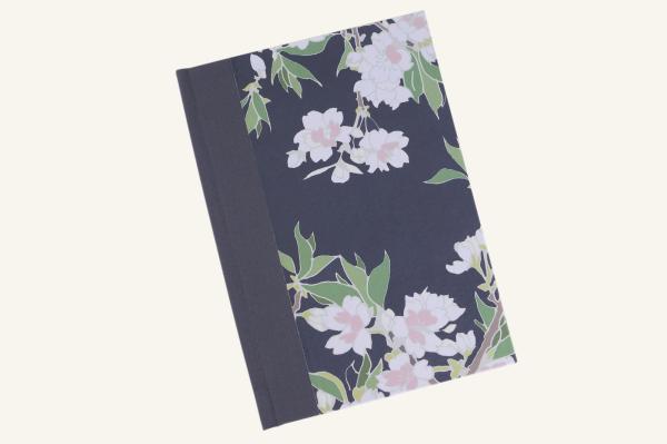 Note book "Yozakura"